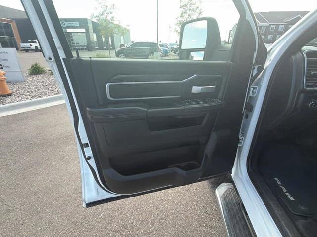 2024 Ram 2500 Big Horn Crew Cab 4x4 6'4" Box
