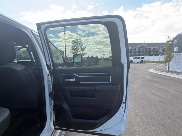 2024 Ram 2500 Big Horn Crew Cab 4x4 6'4" Box