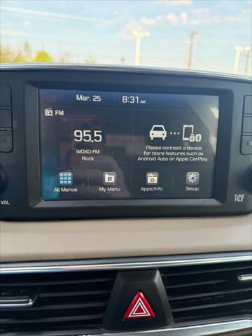 2019 Hyundai Santa Fe SE