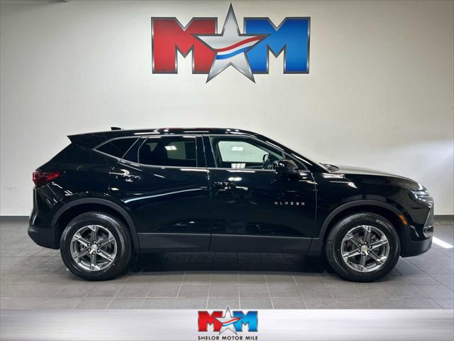 2025 Chevrolet Blazer AWD 2LT