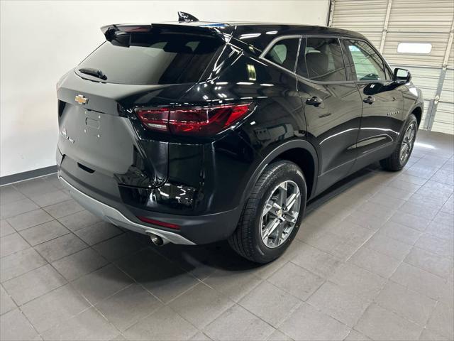 2025 Chevrolet Blazer AWD 2LT