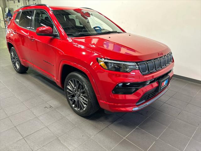 2022 Jeep Compass (RED) Edition 4x4 2022 Jeep Compass (RED) Edition 4x4