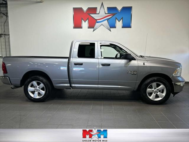 2024 RAM 1500 Classic SLT Quad Cab 4x4 64 Box
