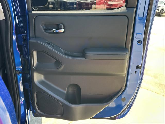 2024 Nissan Frontier Crew Cab Long Bed SV 4x2
