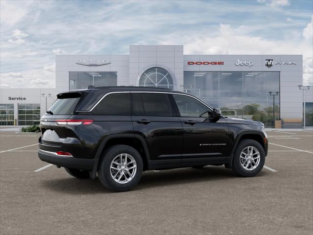 2026 Jeep Grand Cherokee Altitude 4x2