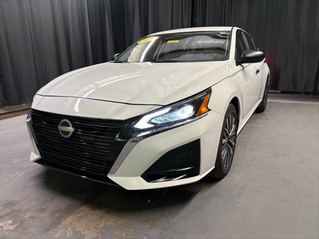 2025 Nissan Altima SV FWD for sale in Poncah City, OK