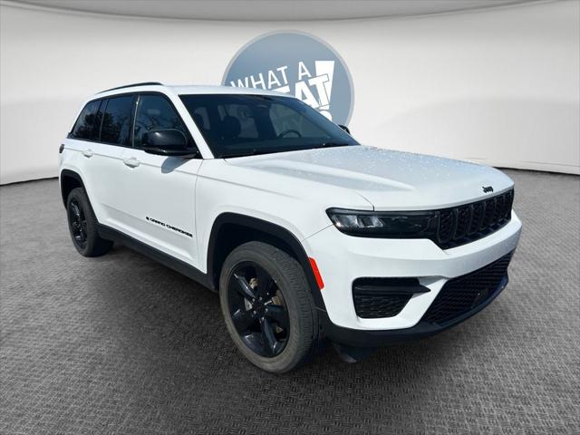 2023 Jeep Grand Cherokee Altitude 4x4
