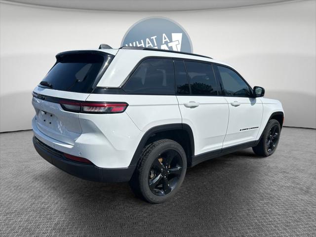 2023 Jeep Grand Cherokee Altitude 4x4