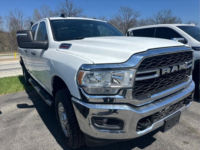 2023 RAM 2500 Tradesman Crew Cab 4x4 64 Box