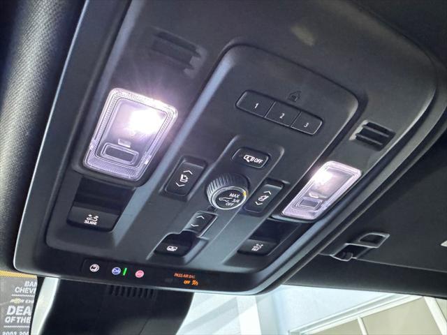 2024 GMC Yukon XL 4WD Denali