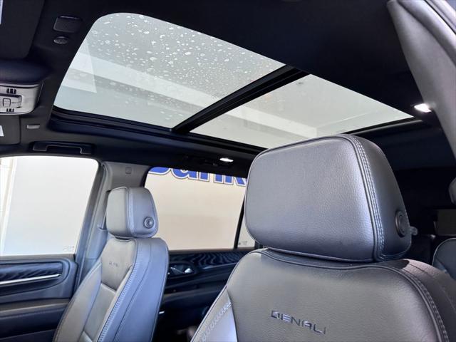 2024 GMC Yukon XL 4WD Denali