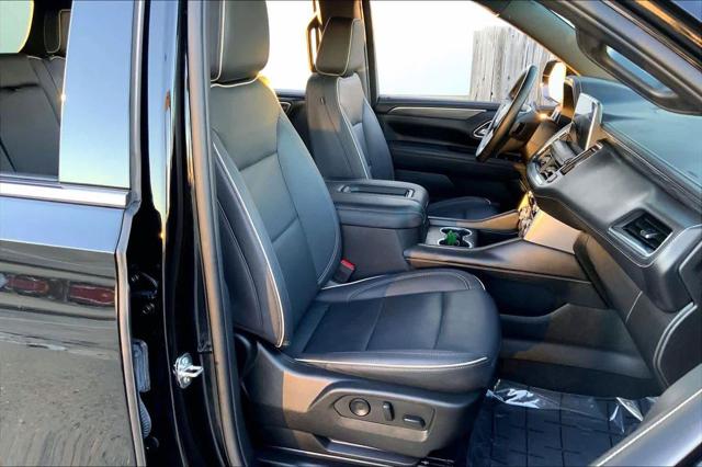 2023 GMC Yukon XL 4WD SLT