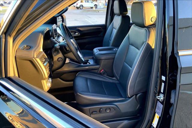 2023 GMC Yukon XL 4WD SLT