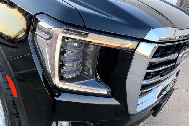 2023 GMC Yukon XL 4WD SLT