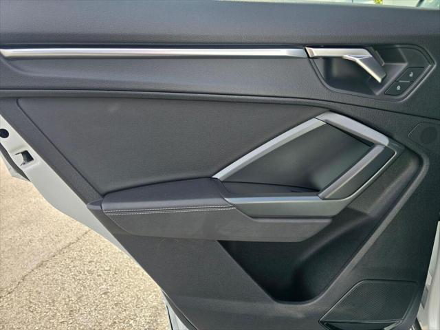 2023 Audi Q3 Premium Plus 45 TFSI S line quattro Tiptronic