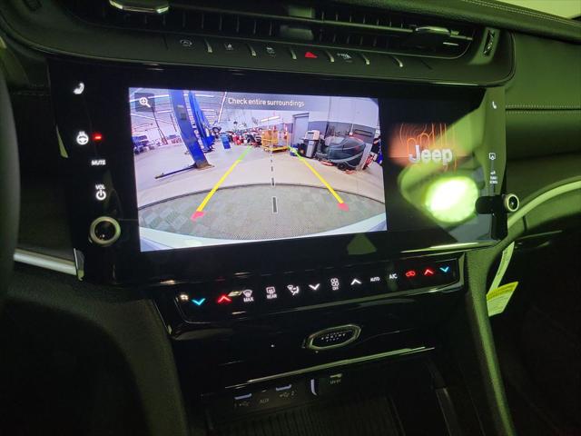 2026 Jeep Grand Cherokee Altitude 4x4