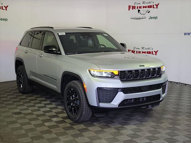 2026 Jeep Grand Cherokee GRAND CHEROKEE LAREDO ALTITUDE 4X4