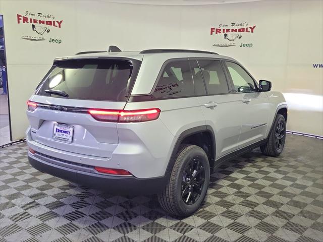 2026 Jeep Grand Cherokee GRAND CHEROKEE LAREDO ALTITUDE 4X4
