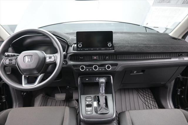 2025 Honda CR-V LX AWD