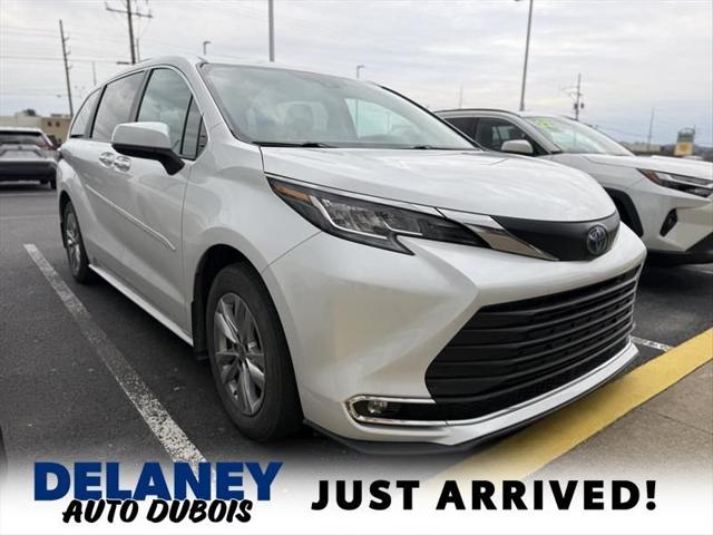 2023 Toyota Sienna XLE