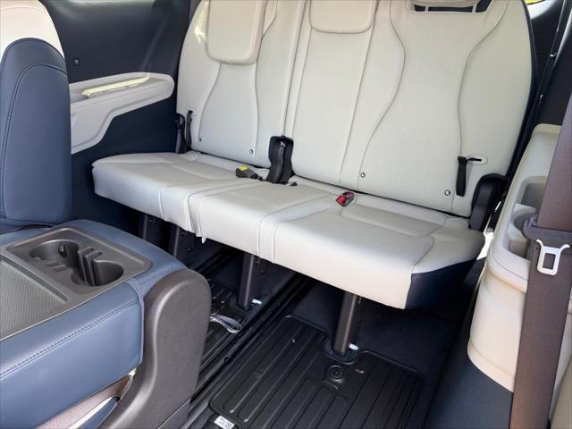 2026 Kia Carnival MPV EX