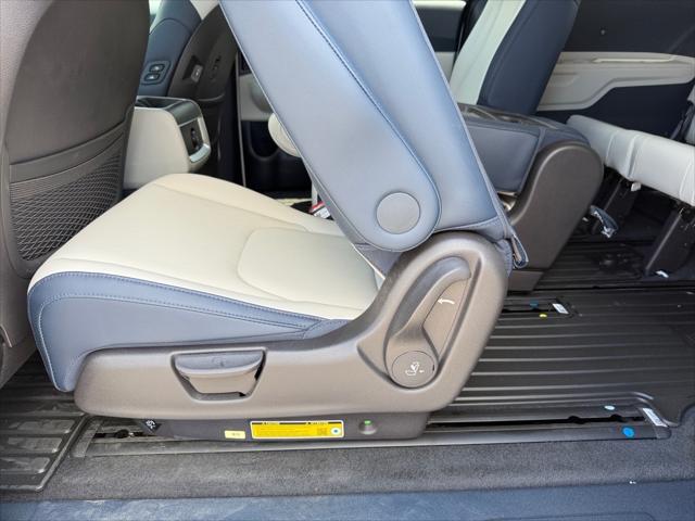 2026 Kia Carnival MPV EX