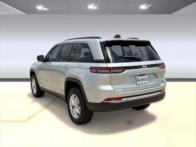2026 Jeep Grand Cherokee GRAND CHEROKEE LAREDO 4X2 2026 Jeep Grand Cherokee GRAND CHEROKEE LAREDO 4X2
