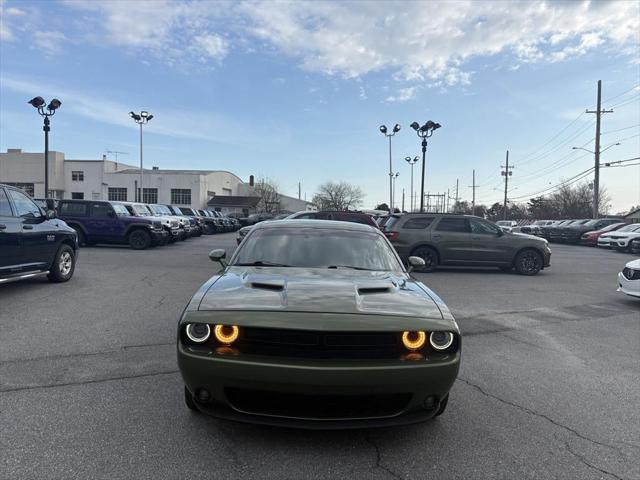 2021 Dodge Challenger SXT