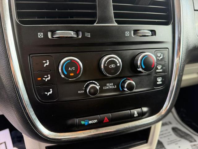 2015 Dodge Grand Caravan SE