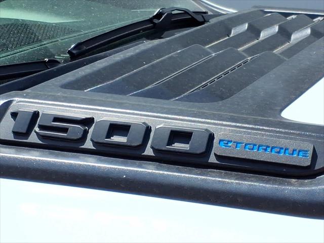 2026 RAM 1500 RAM 1500 EXPRESS CREW CAB 4X4 57 BOX