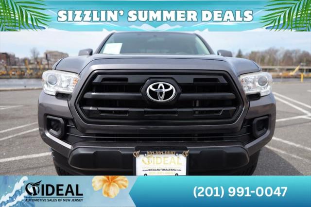2016 Toyota Tacoma SR