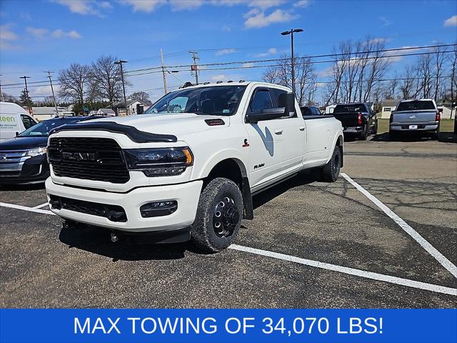 2022 RAM 3500 Limited Crew Cab 4x4 8 Box 2022 RAM 3500 Limited Crew Cab 4x4 8 Box