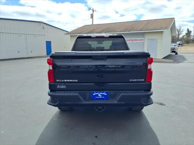 2020 Chevrolet Silverado 1500 4WD Double Cab Standard Bed Custom