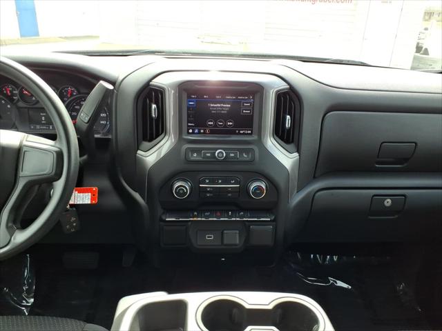 2020 Chevrolet Silverado 1500 4WD Double Cab Standard Bed Custom