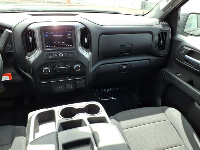 2020 Chevrolet Silverado 1500 4WD Double Cab Standard Bed Custom