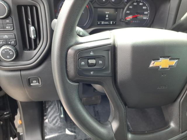 2020 Chevrolet Silverado 1500 4WD Double Cab Standard Bed Custom