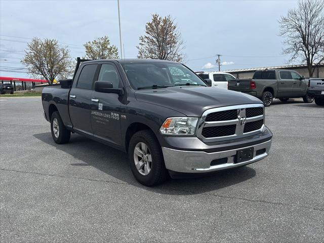 2018 RAM 1500 SLT Crew Cab 4x4 64 Box