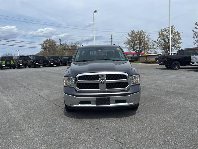 2018 RAM 1500 SLT Crew Cab 4x4 64 Box