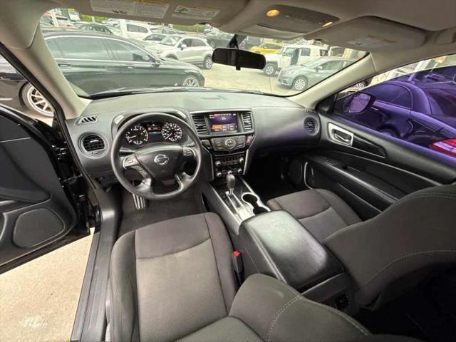 2020 Nissan Pathfinder S 2WD