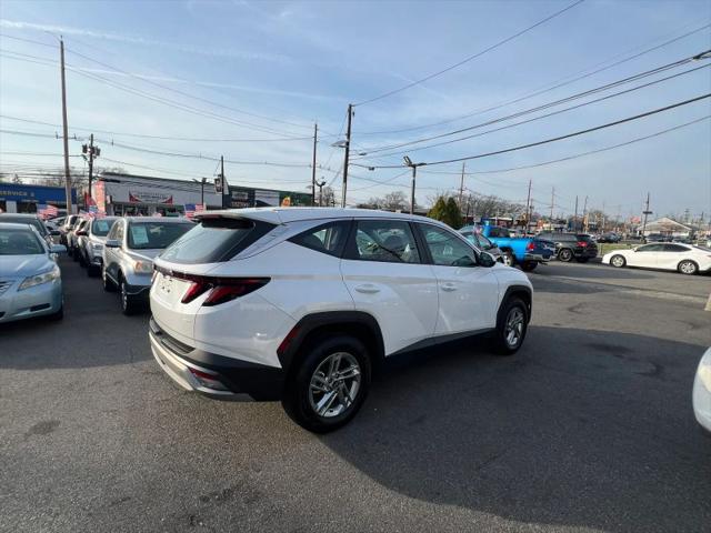 2025 Hyundai Tucson SE