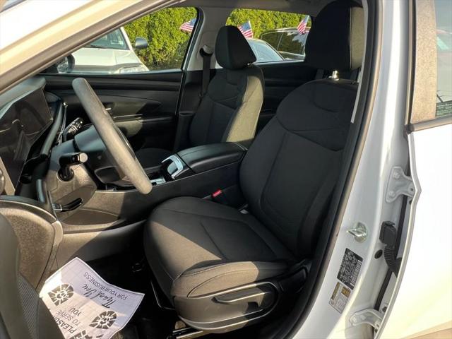 2025 Hyundai Tucson SE