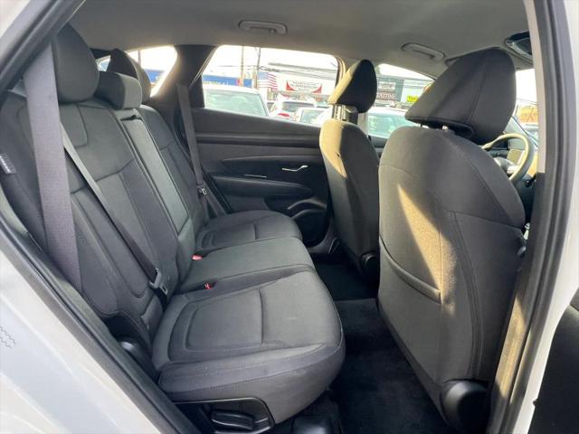 2025 Hyundai Tucson SE