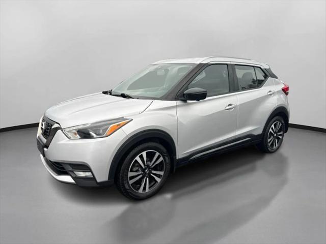 2020 Nissan Kicks SR Xtronic CVT