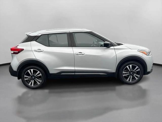 2020 Nissan Kicks SR Xtronic CVT