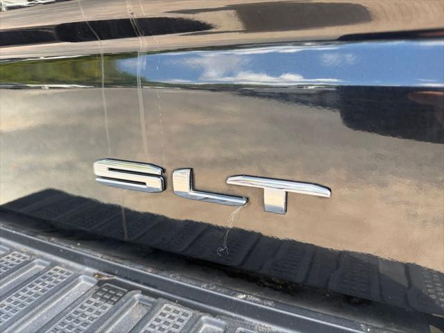 2022 GMC Sierra 1500 Limited 4WD Crew Cab Short Box SLT