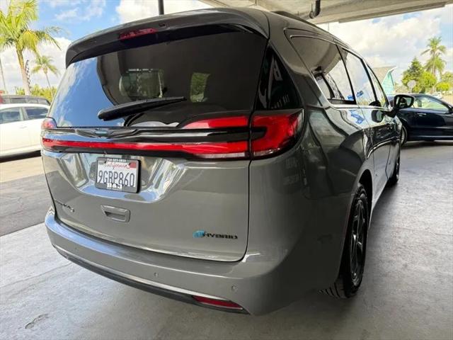 2021 Chrysler Pacifica Hybrid Limited
