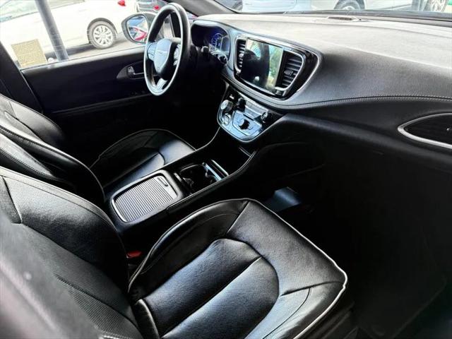 2021 Chrysler Pacifica Hybrid Limited