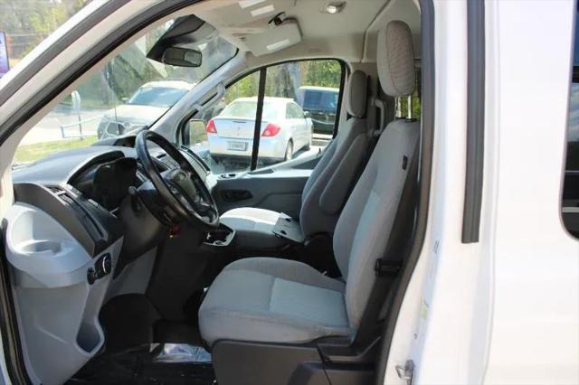 2017 Ford Transit XLT