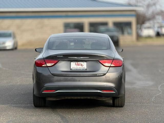 2016 Chrysler 200 Limited