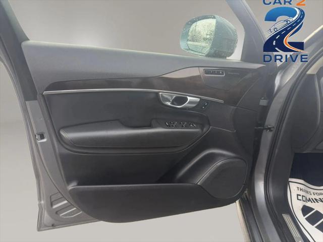 2019 Volvo XC90 T5 Momentum